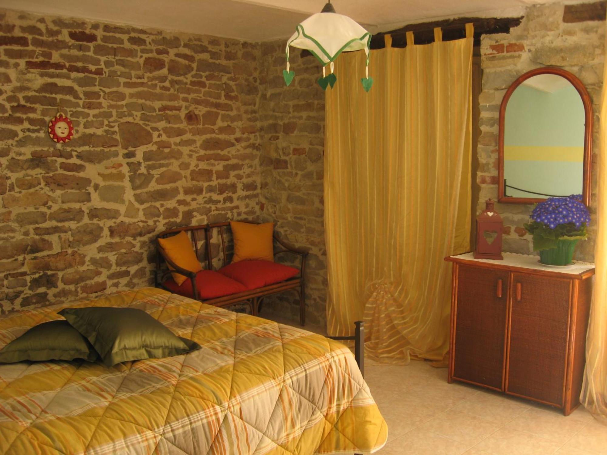 Agriturismo Cascina Serra Cossano Belbo Pokoj fotografie