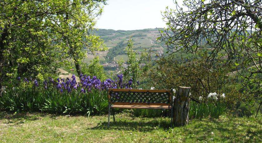 Agriturismo Cascina Serra Cossano Belbo Exteriér fotografie