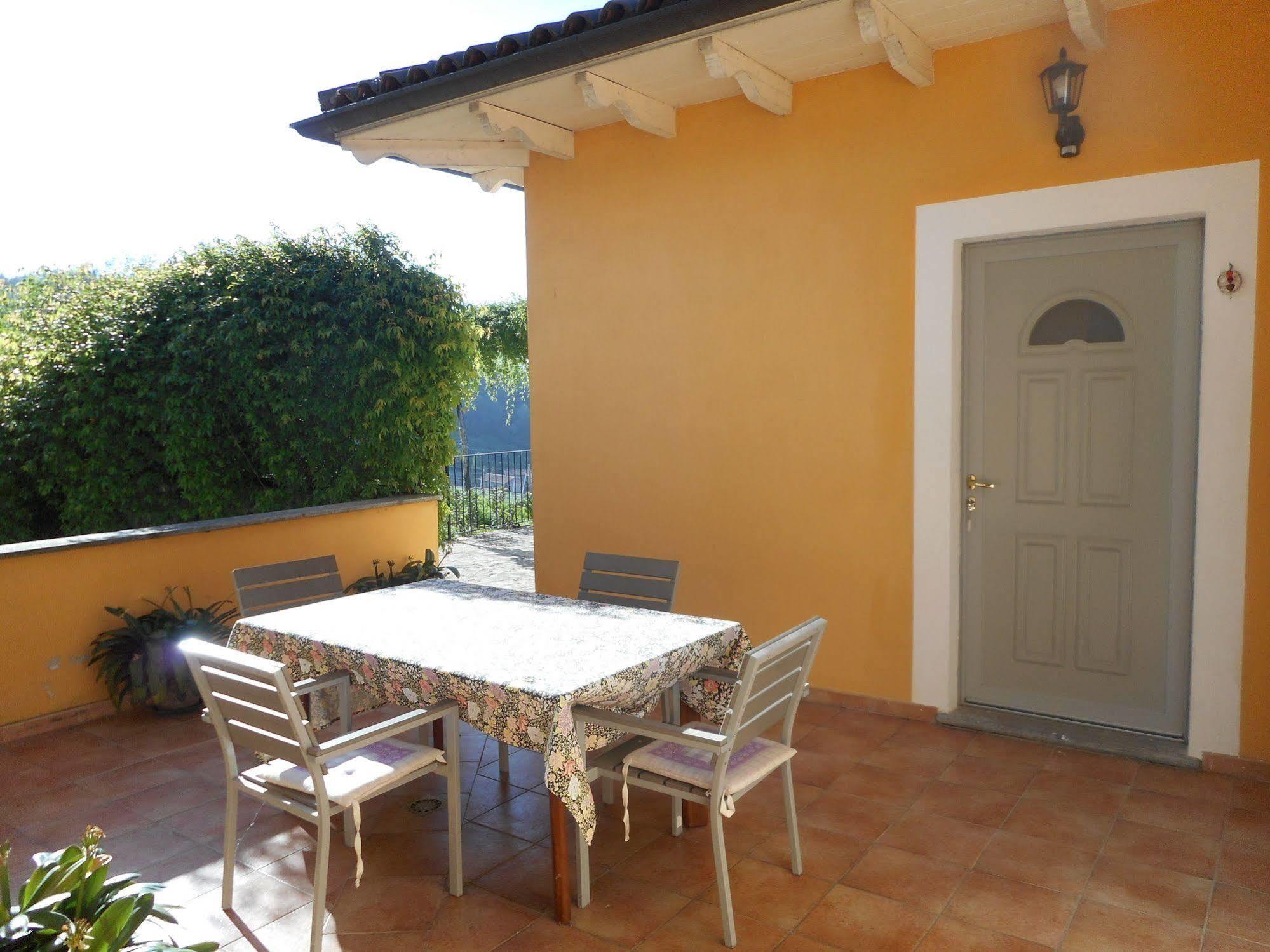 Agriturismo Cascina Serra Cossano Belbo Exteriér fotografie